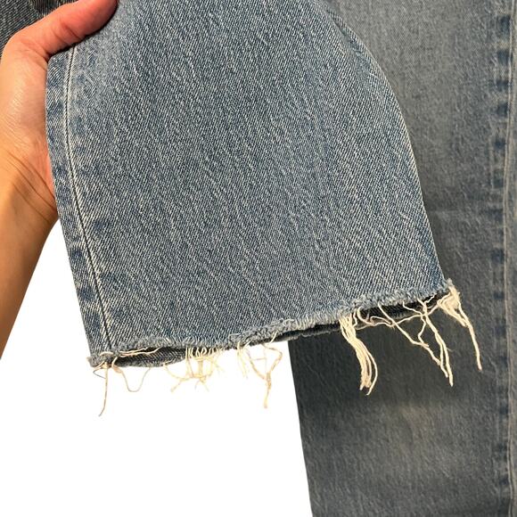 Levis Premium 70s High Rise Slim Straight Womens Jeans Size 25 Short Light Wash - Picture 11 of 15